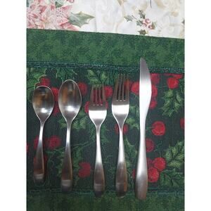 Oneida 5 pc place setting Silverware Stafford Stainless 4 settings 20 pc total